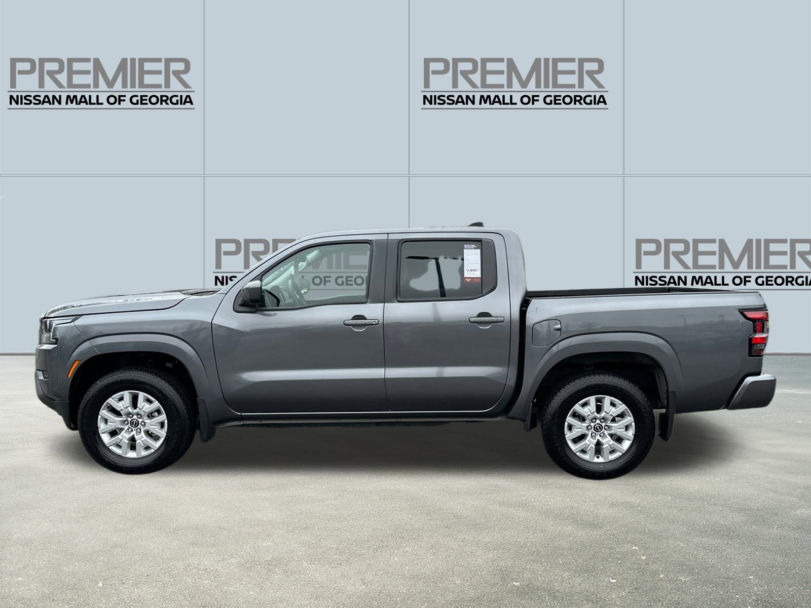 Certified 2022 Nissan Frontier SV image 8