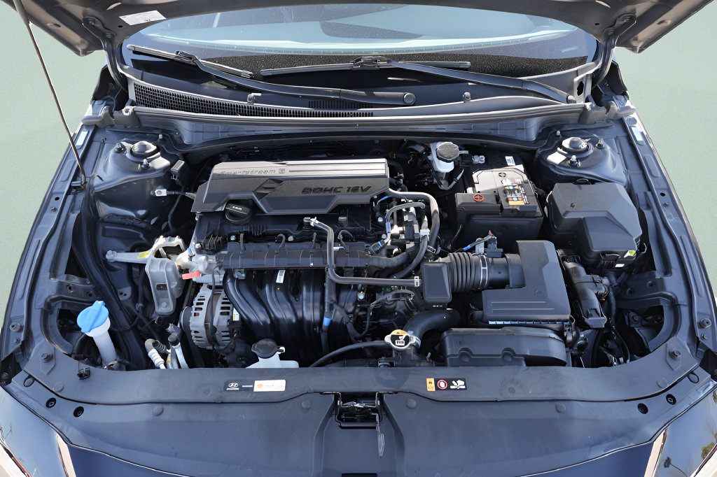 Certified 2024 Hyundai Elantra SEL FWD image 19