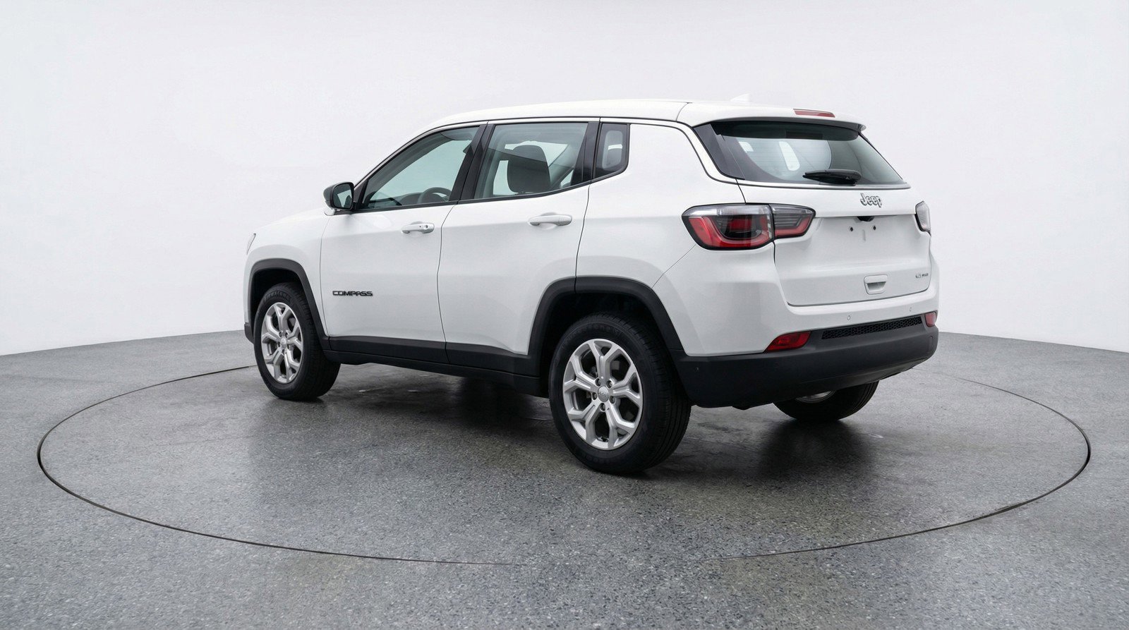 Used 2025 Jeep Compass Latitude image 6