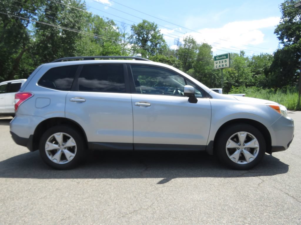 Used 2015 Subaru Forester 2.5i Premium w/ All-Weather Package AWD/4WD image 4