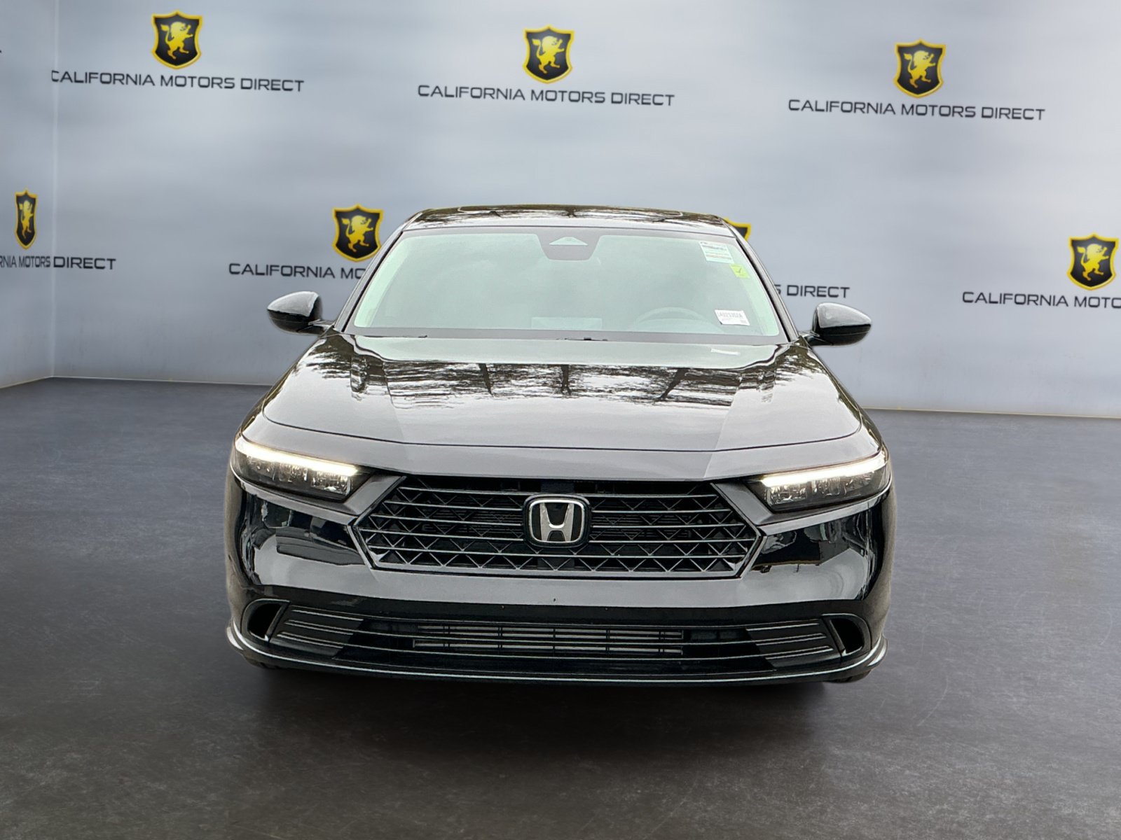 Used 2025 Honda Accord SE image 2
