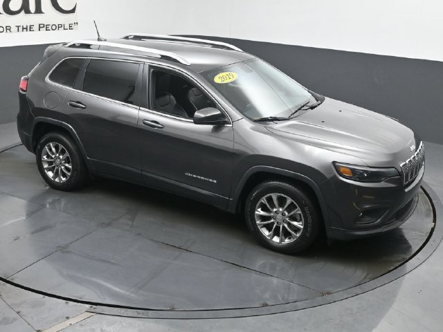Used 2019 Jeep Cherokee Latitude Plus FWD image 43