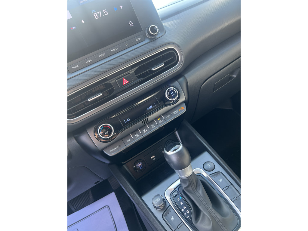 Used 2022 Hyundai Kona SEL w/ Convenience Package AWD/4WD image 19