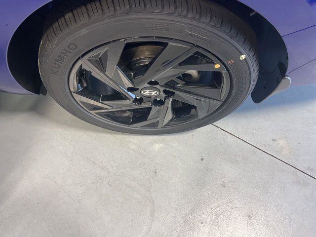 New 2026 Hyundai Elantra Sport image 28