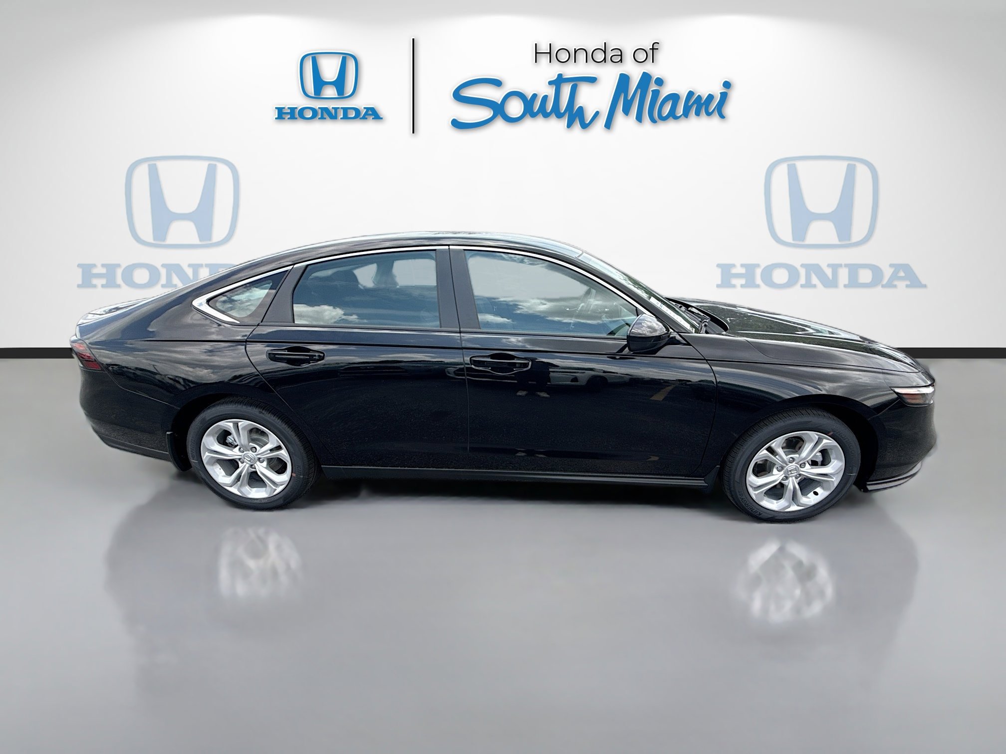 New 2026 Honda Accord LX image 8