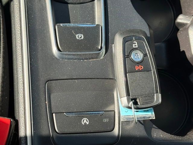 Used 2023 Ford Edge SE AWD/4WD image 24
