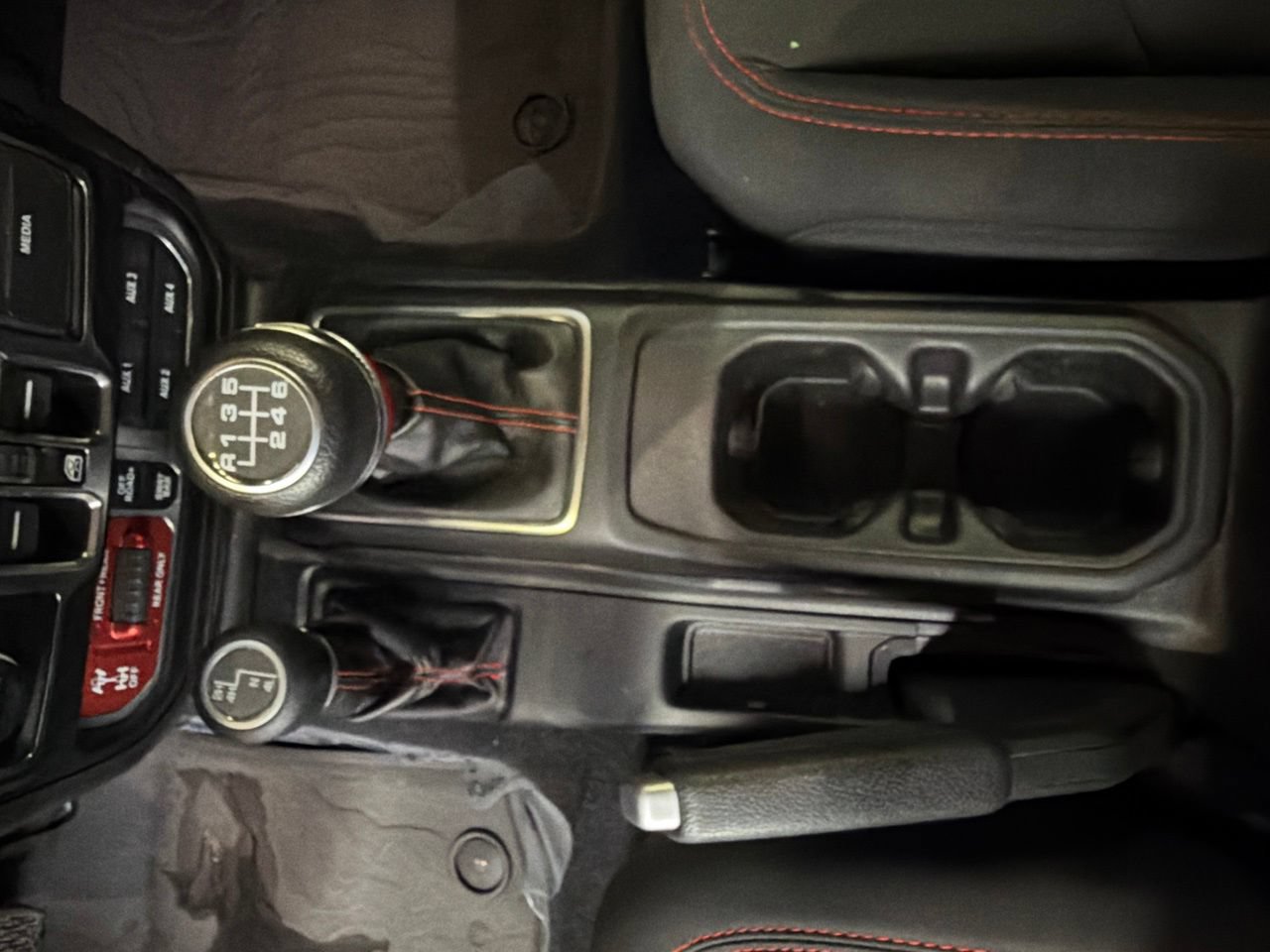 Used 2021 Jeep Wrangler Unlimited Rubicon AWD/4WD image 18