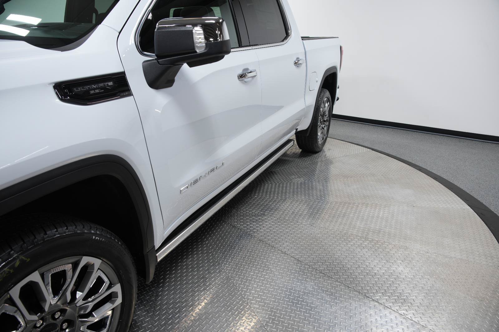 New 2026 GMC Sierra 1500 Denali Ultimate AWD/4WD image 5