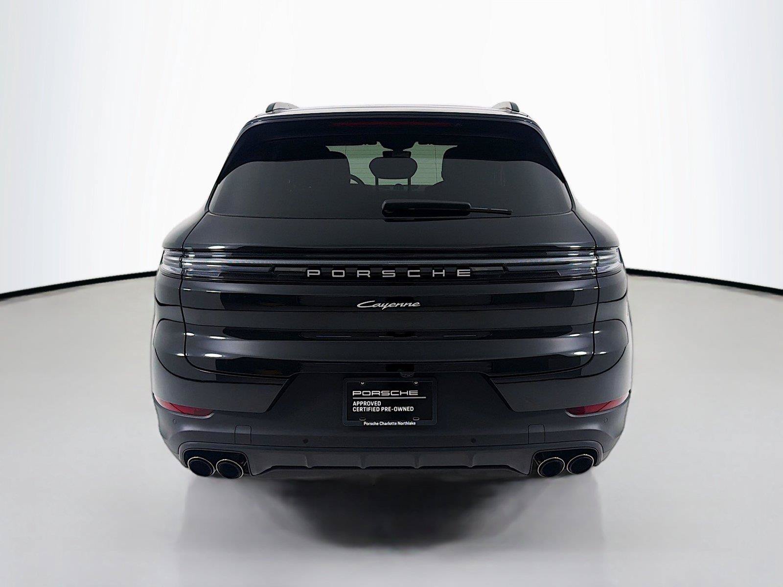 Certified 2025 Porsche Cayenne AWD/4WD image 25