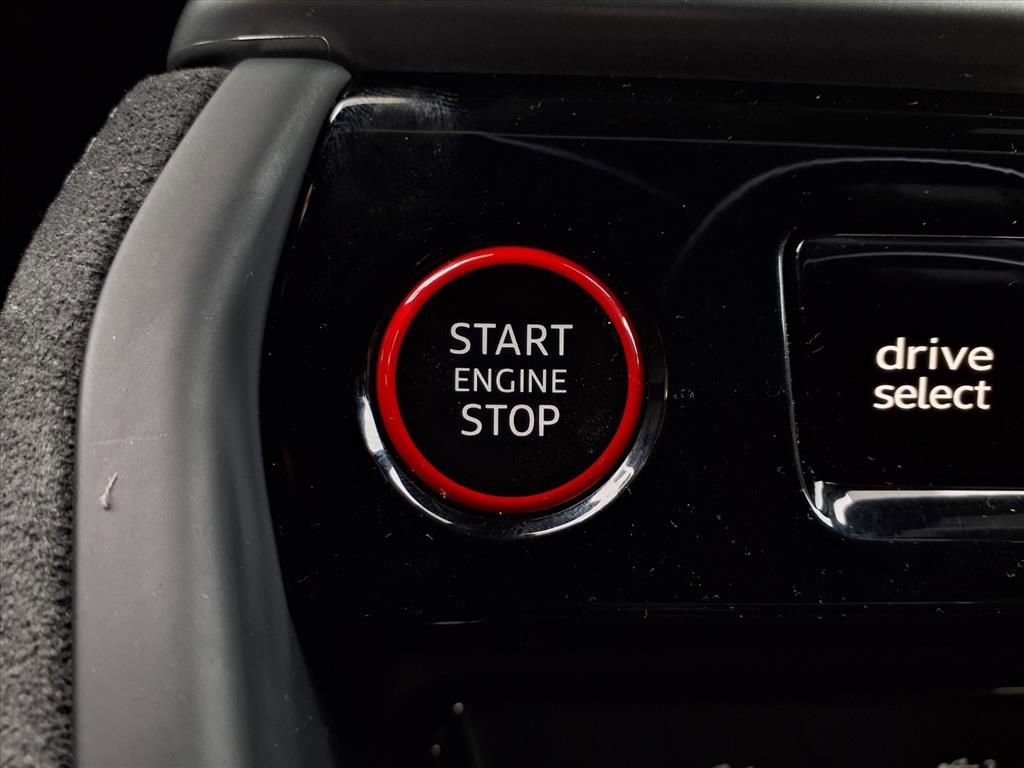 New 2025 Audi SQ5 Premium Plus image 17