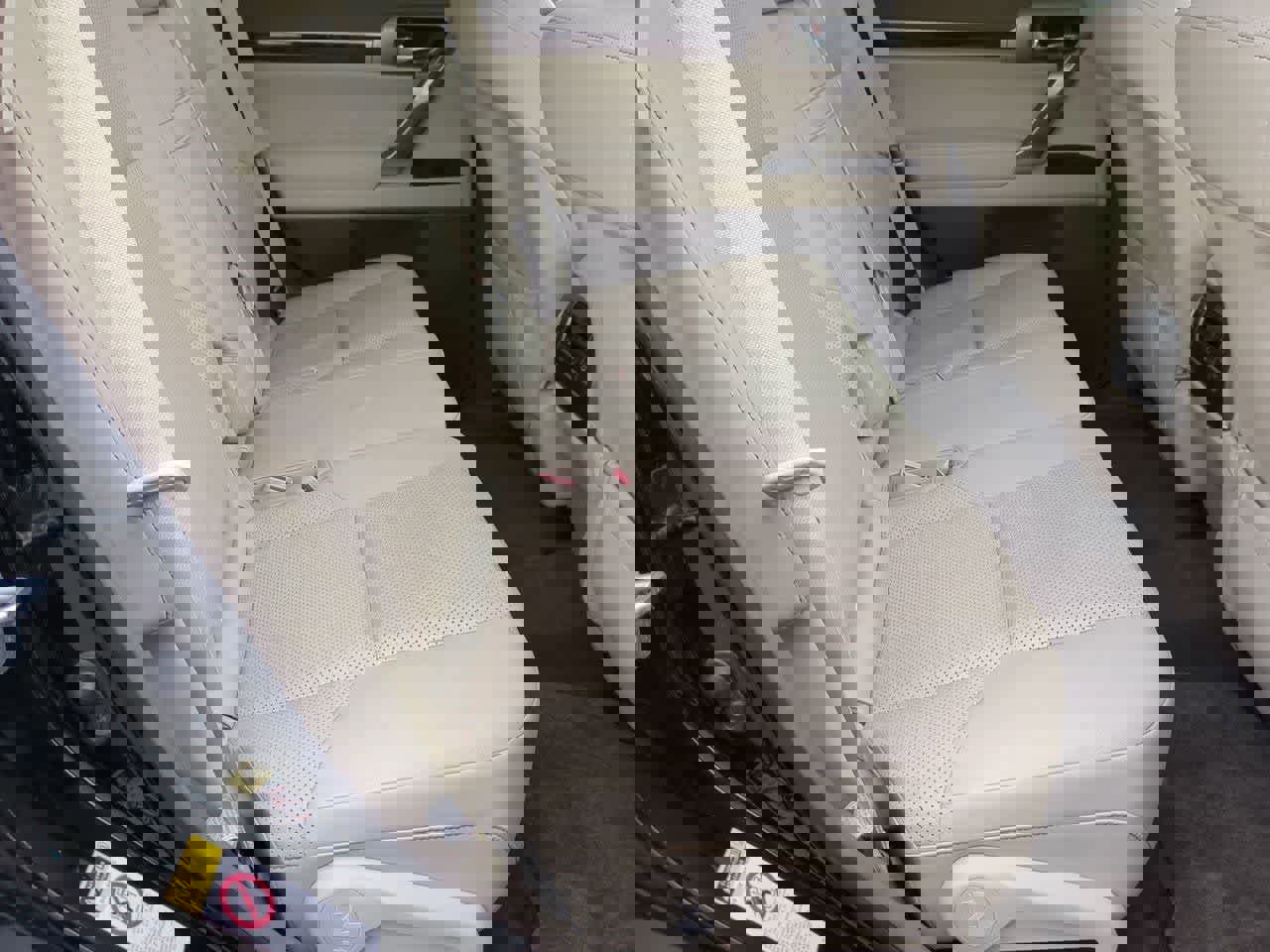 Used 2011 Lexus GX 460 w/ Comfort Plus Pkg image 20