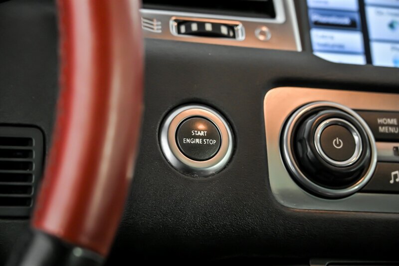 Used 2013 Land Rover Range Rover Sport Autobiography AWD/4WD image 27