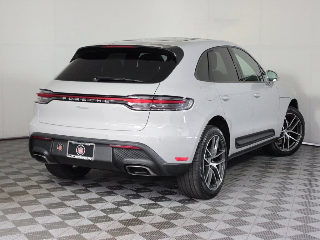 Certified 2026 Porsche Macan AWD/4WD image 7