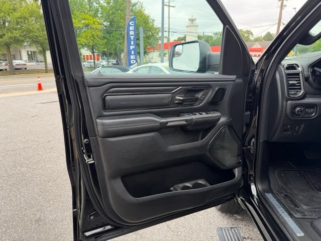 Used 2024 RAM 1500 Limited AWD/4WD image 10