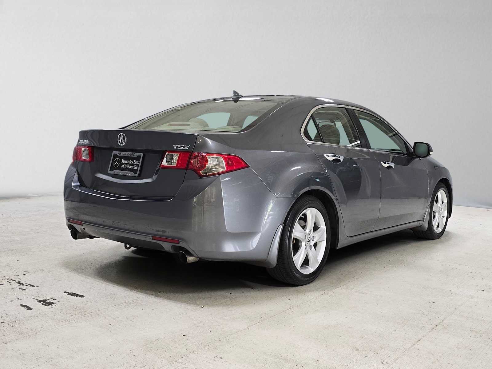 Used 2010 Acura TSX Sedan FWD image 3