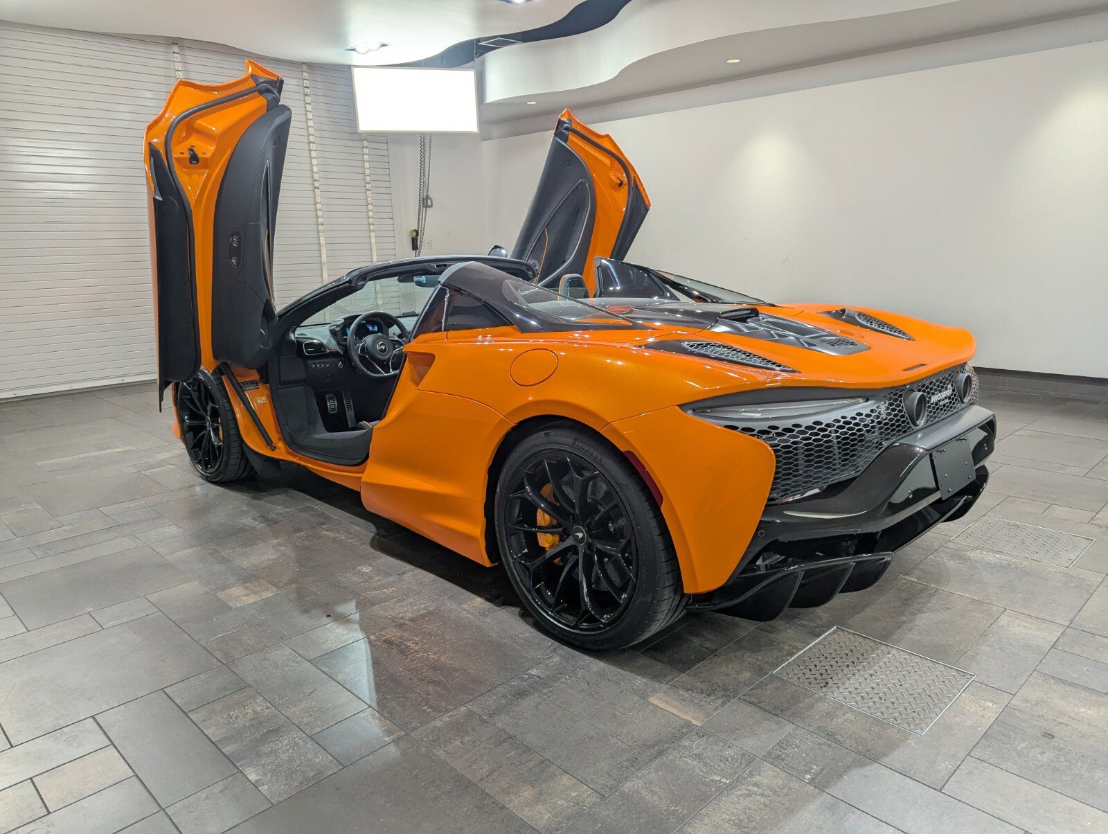 New 2026 McLaren Artura Spider image 26