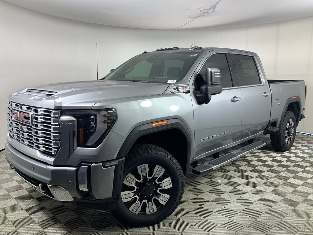 New 2025 GMC Sierra 2500 Denali w/ Technology Package