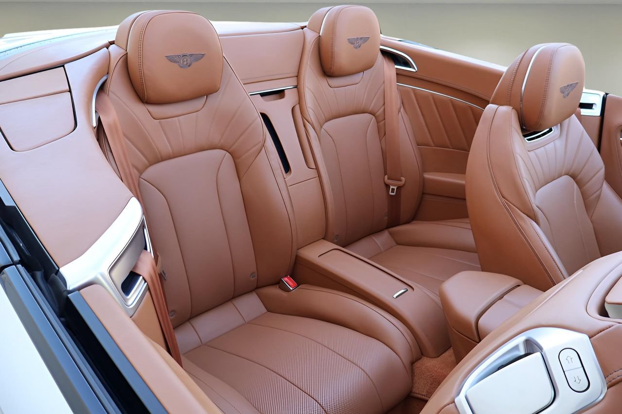 Certified 2024 Bentley Continental GT AWD/4WD image 19