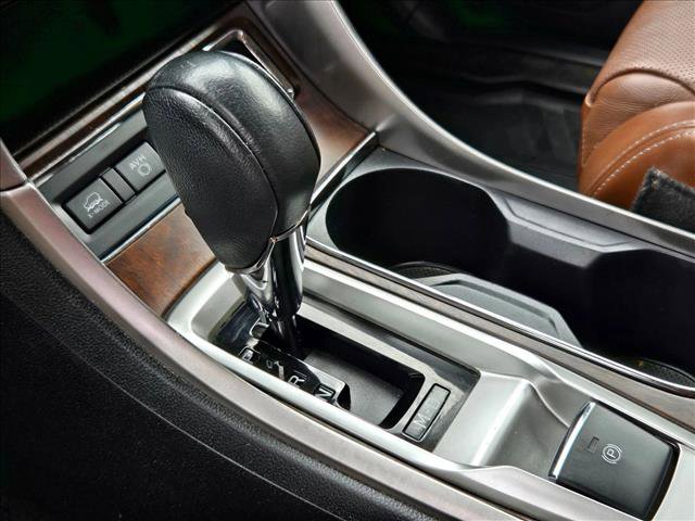 Used 2019 Subaru Ascent Touring w/ Popular Package #3 AWD/4WD image 17