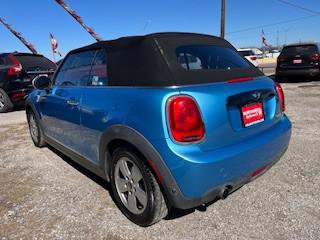 Used 2017 MINI Cooper Convertible image 5