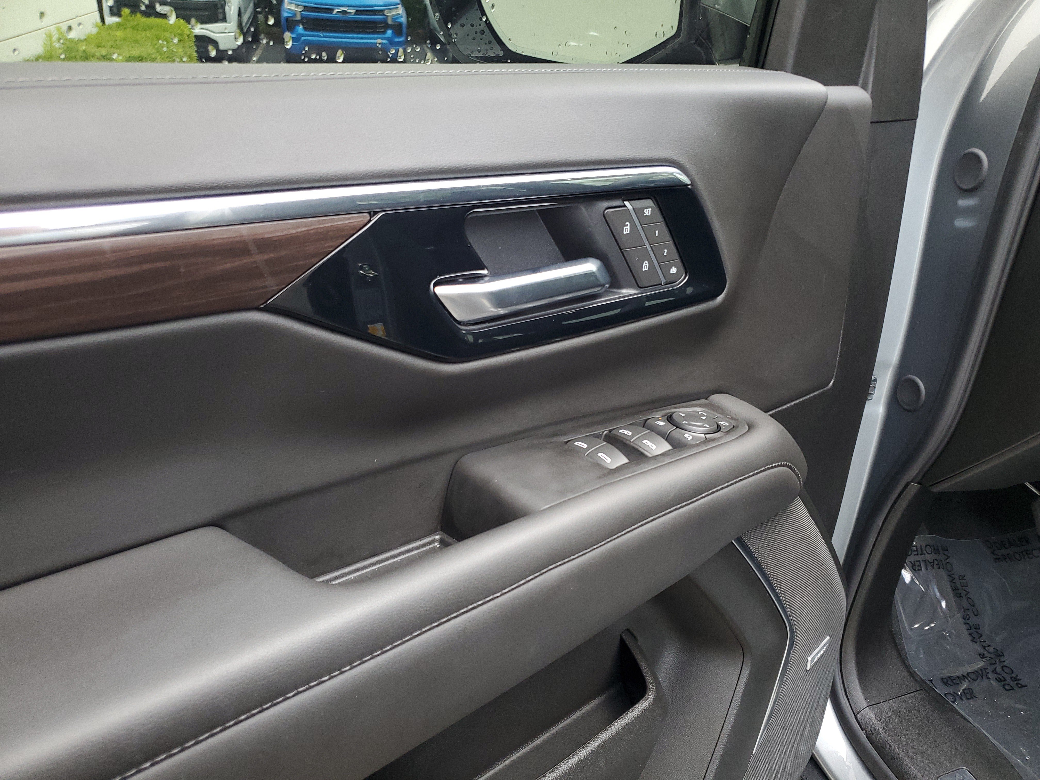 Used 2026 Chevrolet Tahoe LT w/ Comfort Package RWD image 20