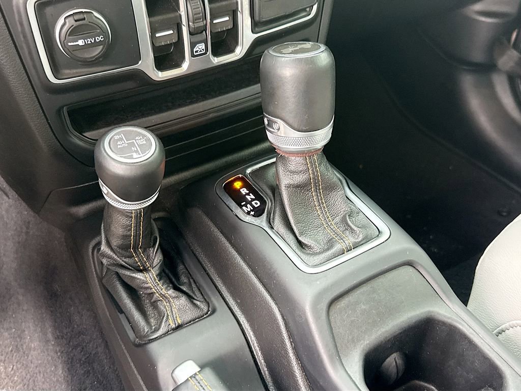 Used 2021 Jeep Wrangler Unlimited Sahara image 18