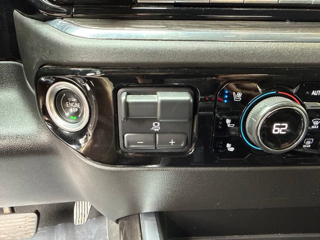 Used 2023 Chevrolet Silverado 1500 LTZ AWD/4WD image 16