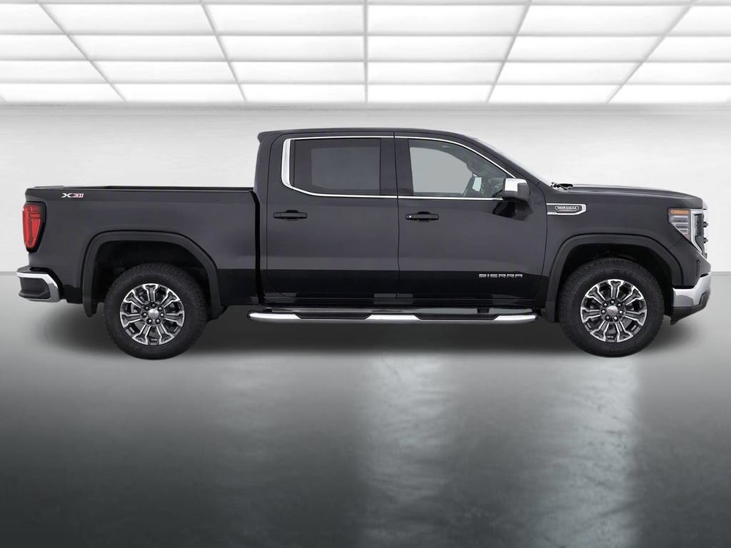 Used 2024 GMC Sierra 1500 Denali w/ Denali Reserve Package AWD/4WD image 10