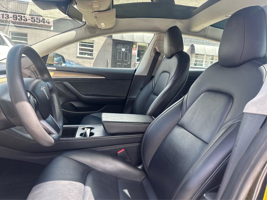 Used 2022 Tesla Model 3 Long Range AWD/4WD image 9
