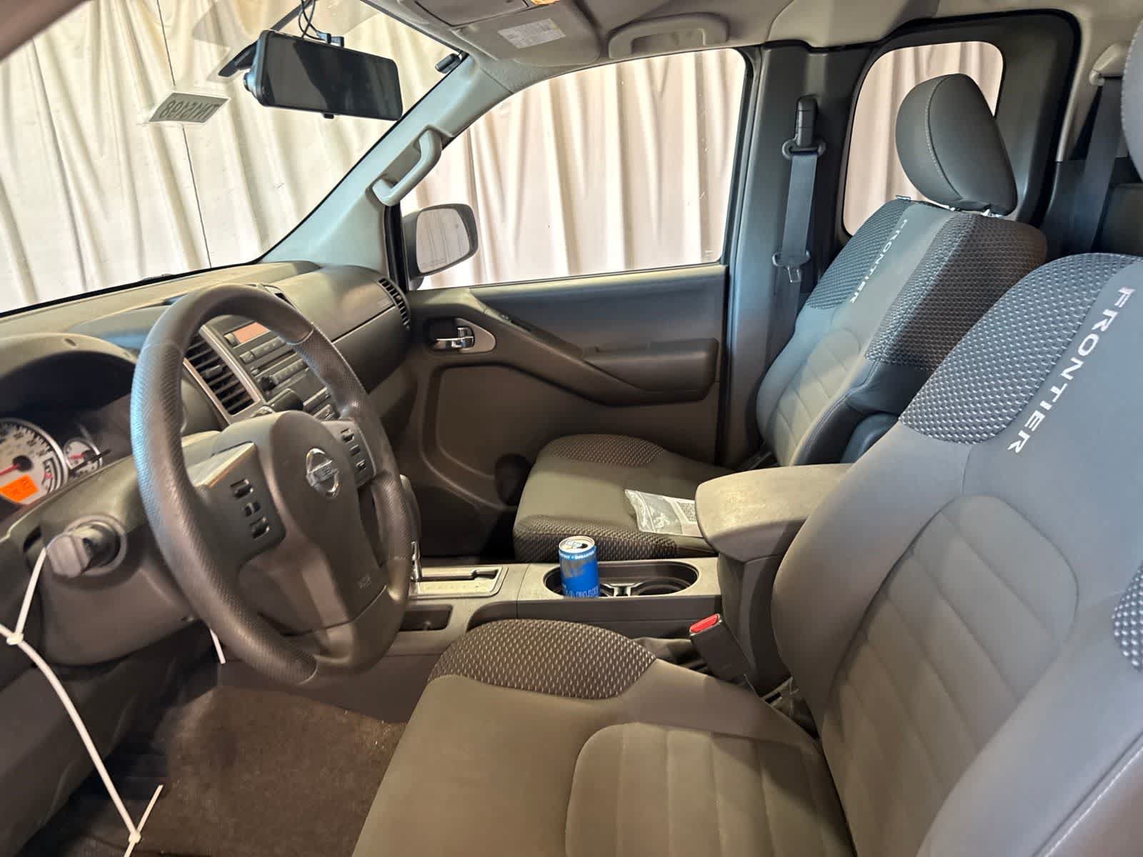 Used 2012 Nissan Frontier SV w/ Sport Appearance Pkg RWD image 15