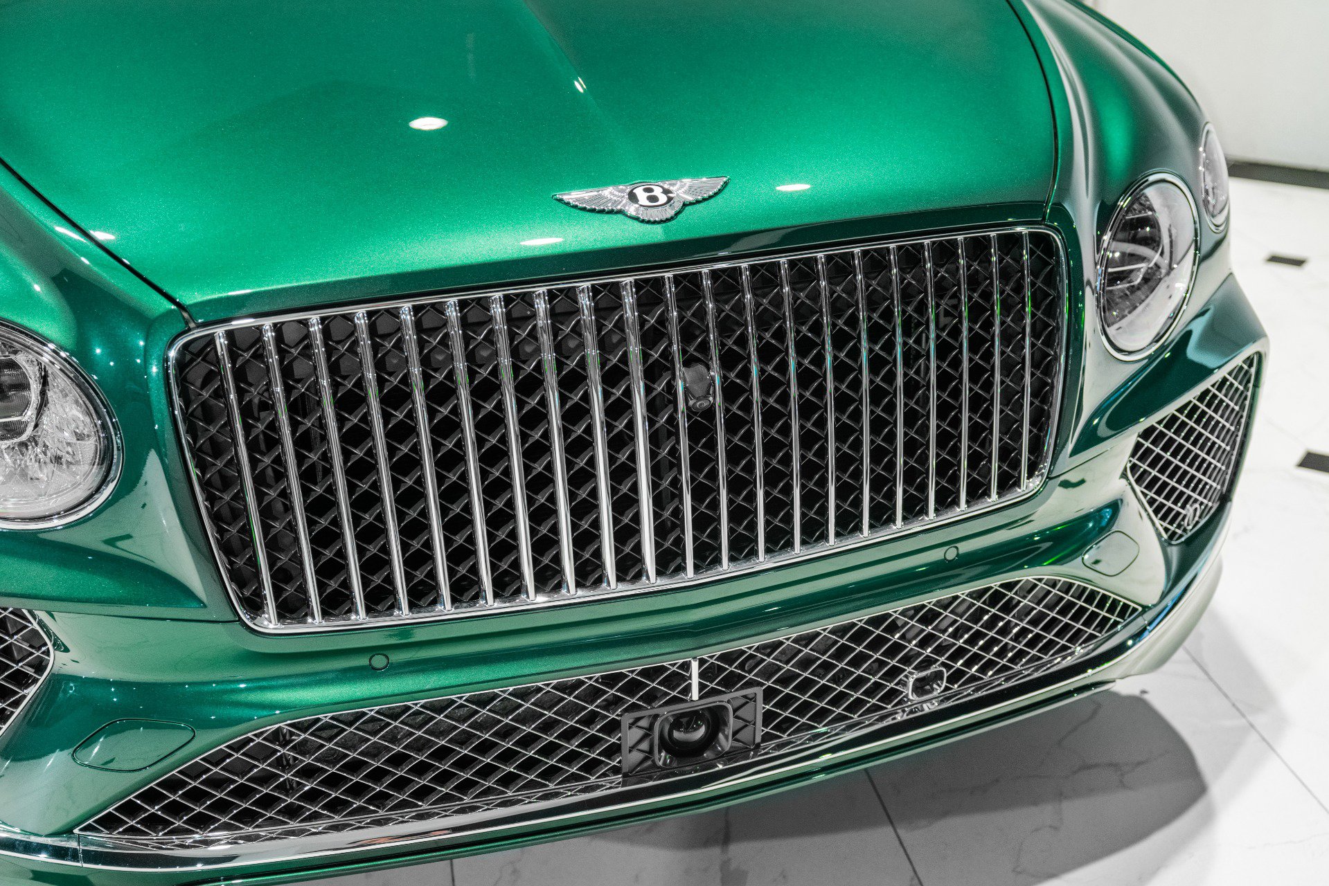 New 2025 Bentley Bentayga image 12