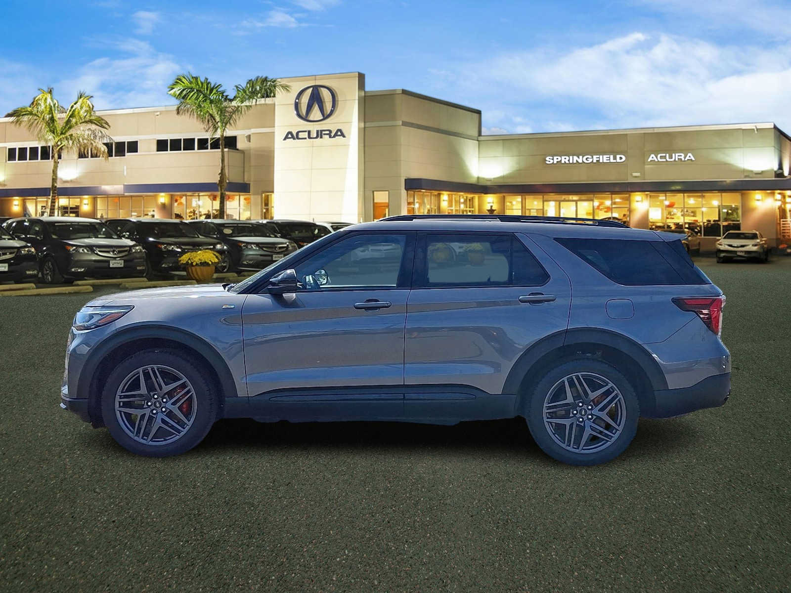 Used 2025 Ford Explorer ST-Line w/ Premium Package AWD/4WD image 4