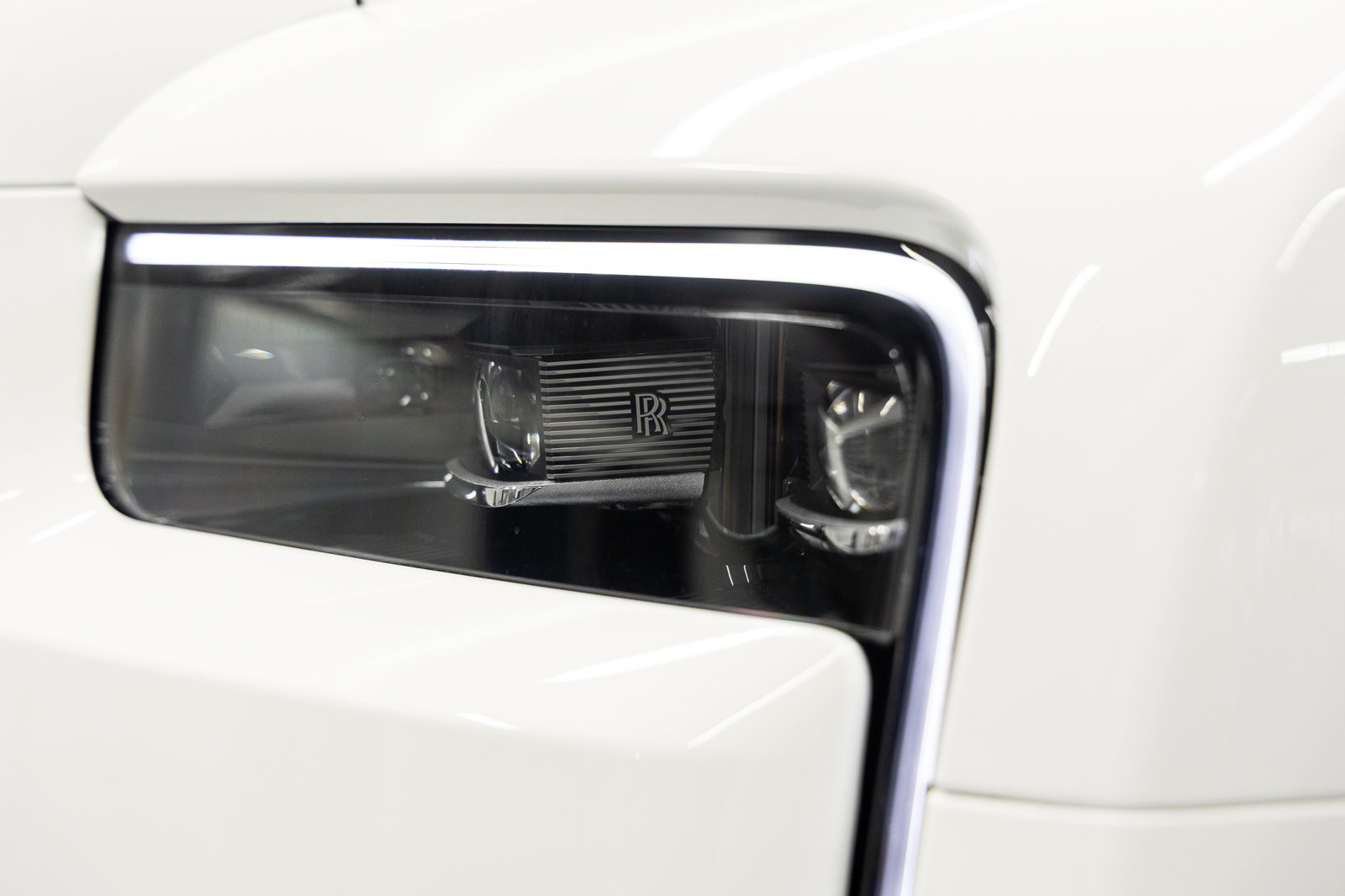 New 2026 Rolls-Royce Cullinan AWD/4WD image 15