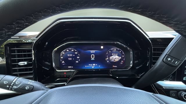 Used 2026 Chevrolet Silverado 1500 LT AWD/4WD image 15