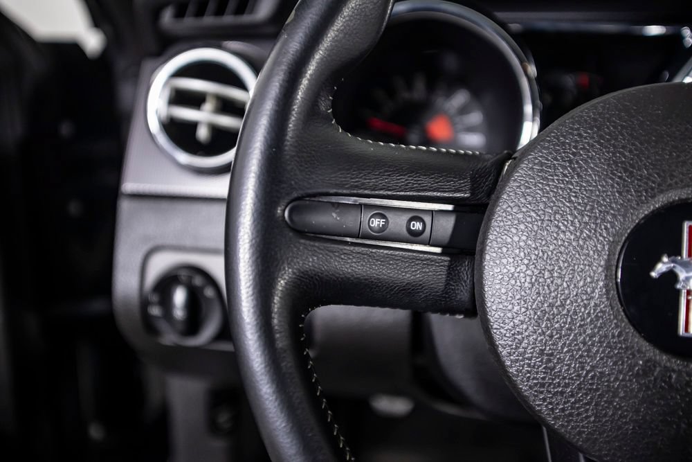 Used 2007 Ford Mustang GT RWD image 37