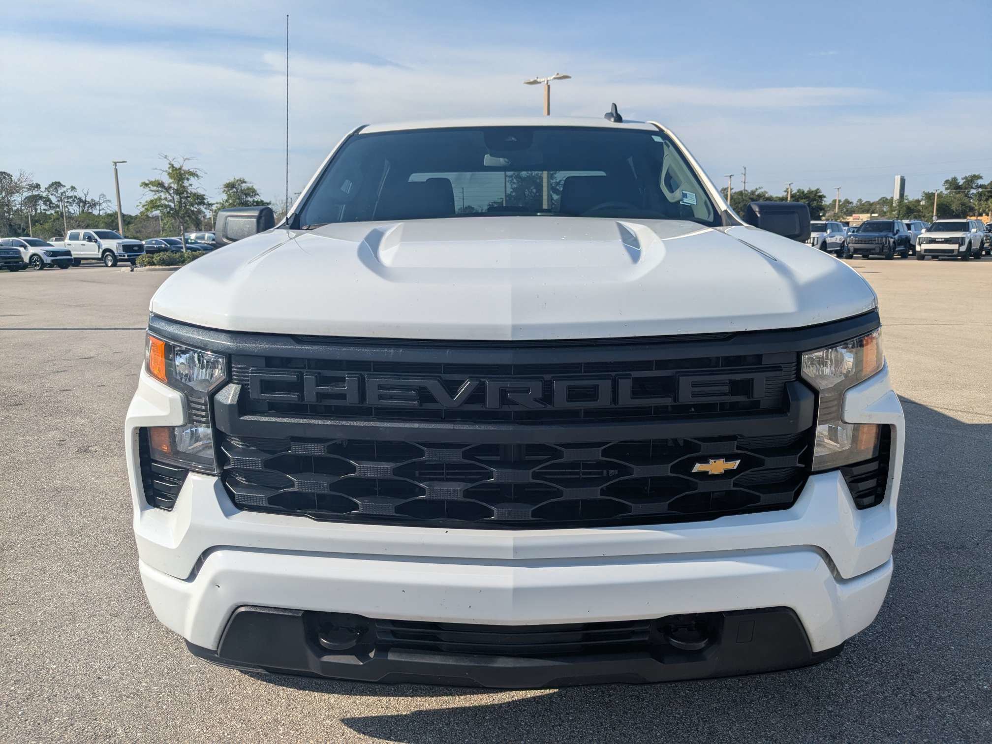 Used 2023 Chevrolet Silverado 1500 Custom RWD image 3