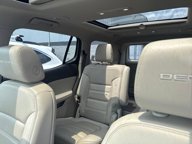 Used 2018 GMC Acadia Denali w/ Technology Package AWD/4WD image 20