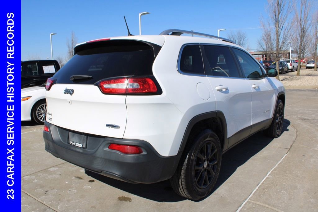 Used 2018 Jeep Cherokee Latitude image 7