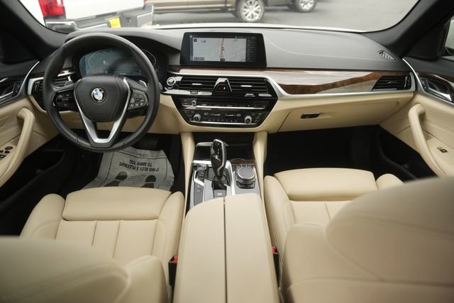 Used 2020 BMW 530i w/ Convenience Package image 21