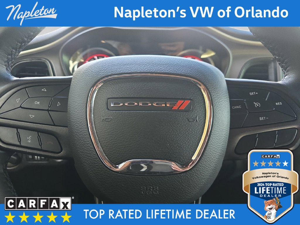 Used 2022 Dodge Challenger SXT RWD image 12