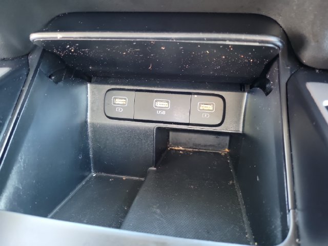 Used 2022 Kia Sorento S w/ Panoramic Sunroof Package AWD/4WD image 34