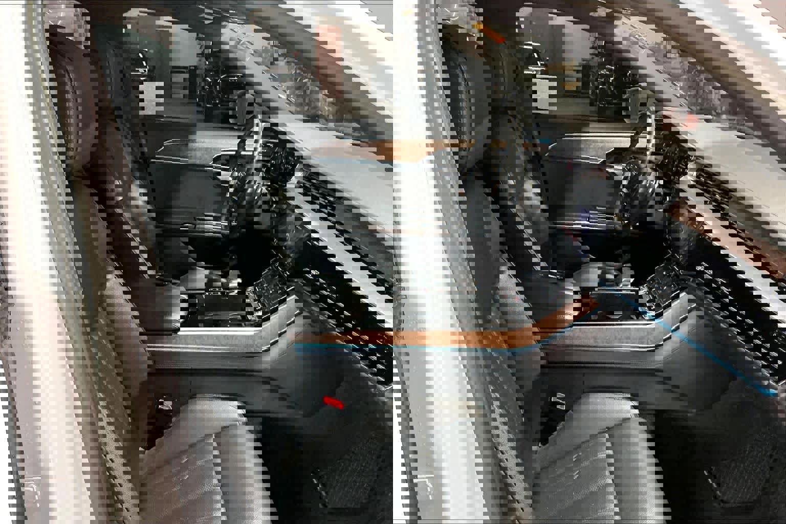 Used 2021 Audi A8 L 3.0T w/ Executive Plus Package image 10