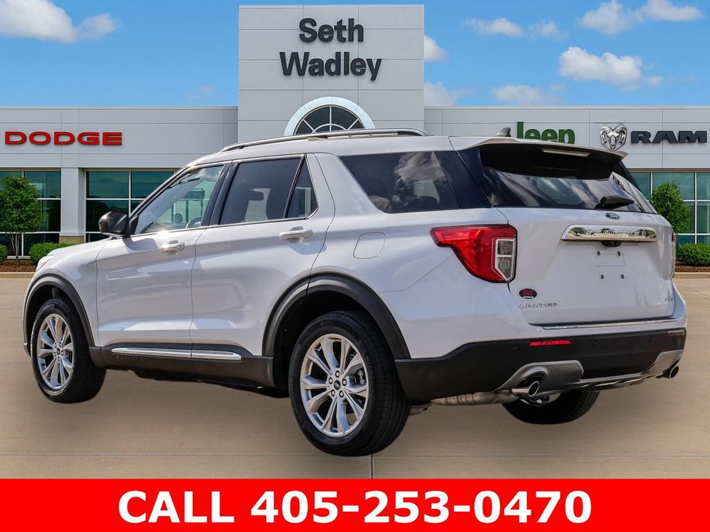 Used 2023 Ford Explorer Limited AWD/4WD image 5