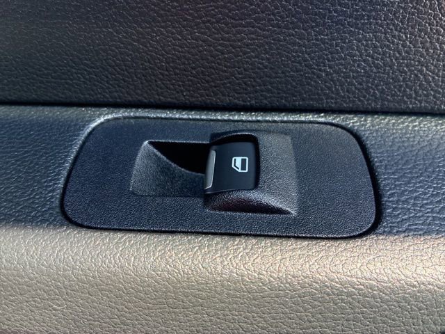 Used 2019 Ford F150 Raptor w/ Equipment Group 802A Luxury image 26