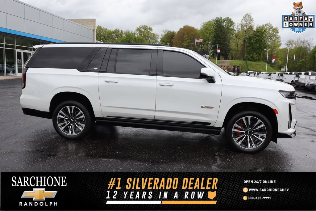 Used 2024 Cadillac Escalade ESV V