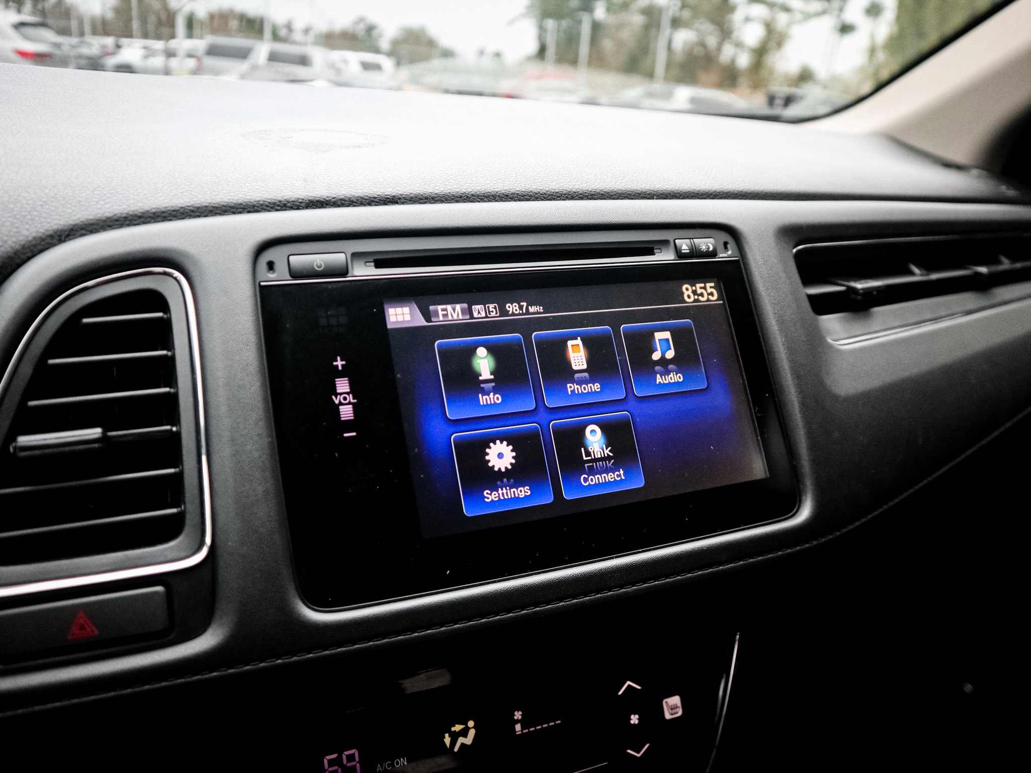 Used 2017 Honda HR-V EX image 23