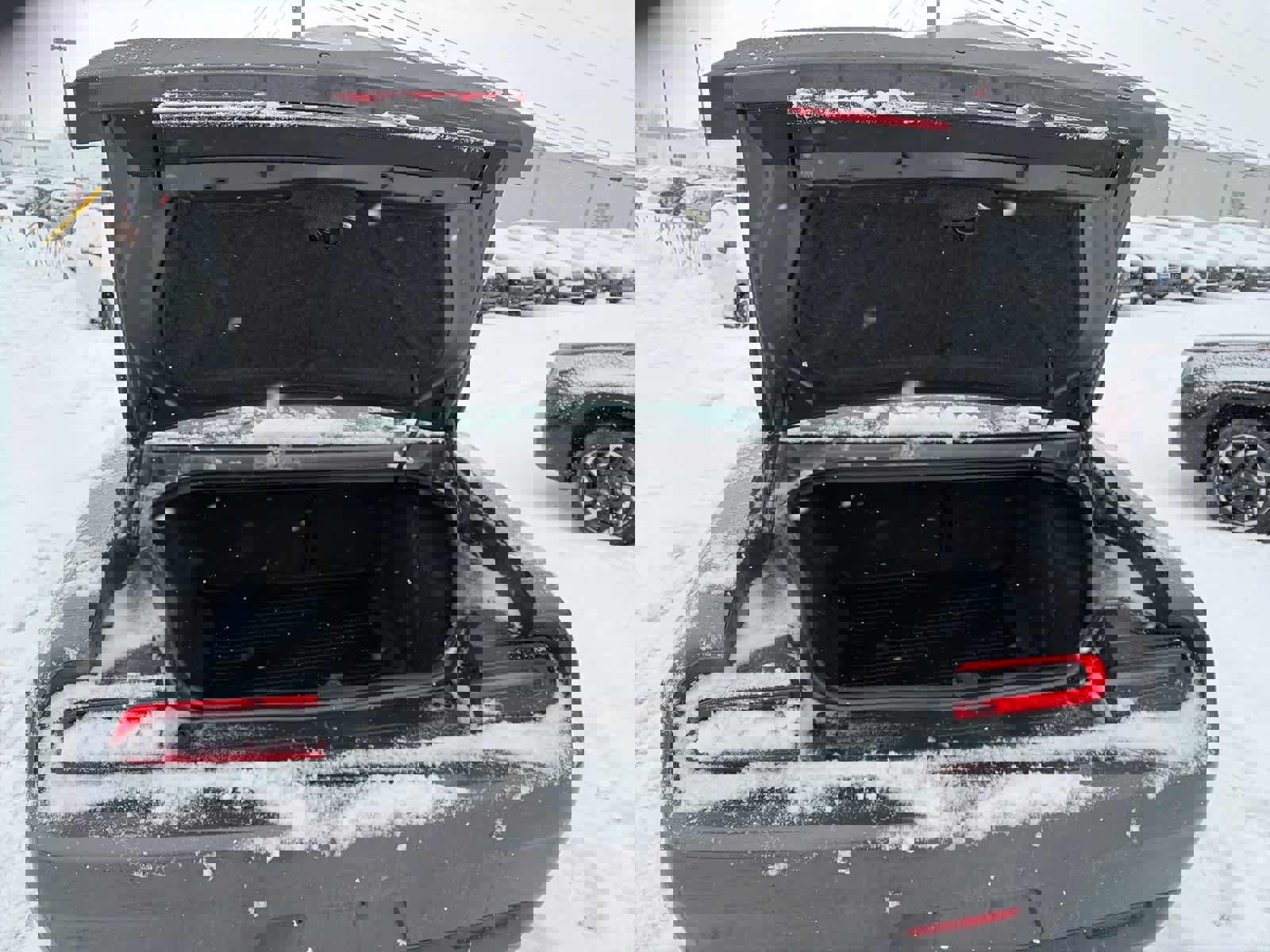 Used 2021 Dodge Challenger SXT w/ Plus Package image 15