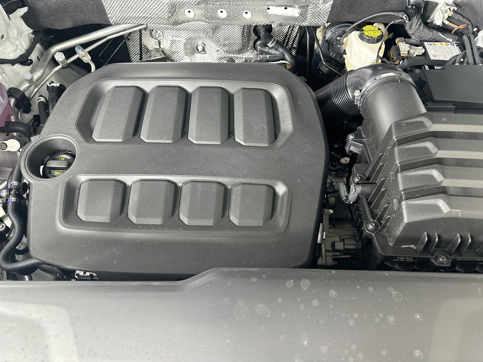 New 2027 Volkswagen Atlas SE AWD/4WD image 12