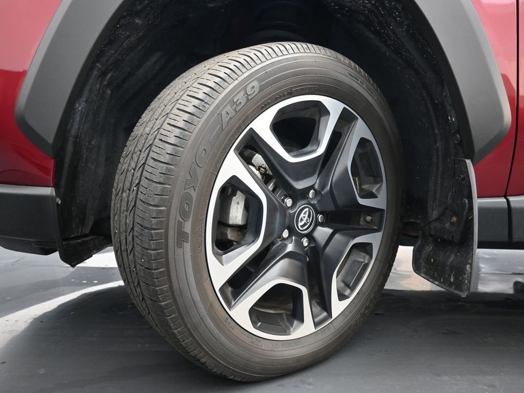 Used 2019 Toyota RAV4 Adventure image 32