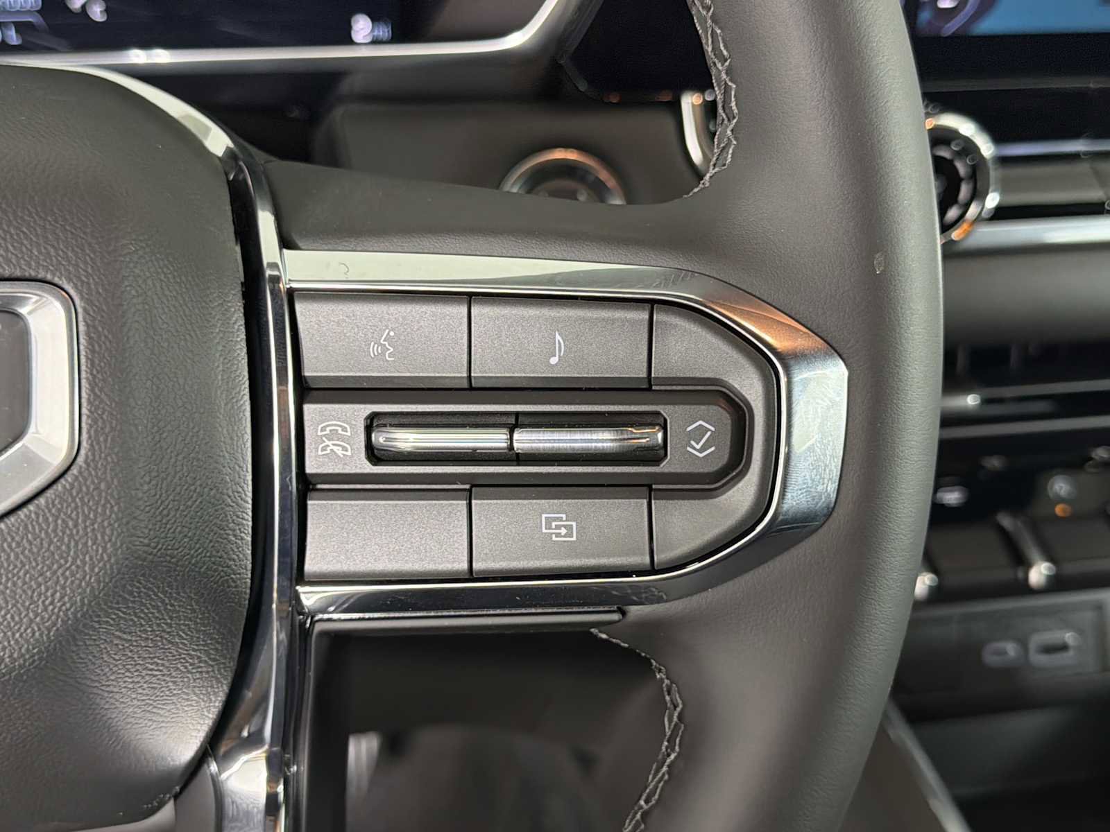 New 2026 GMC Canyon Elevation image 24